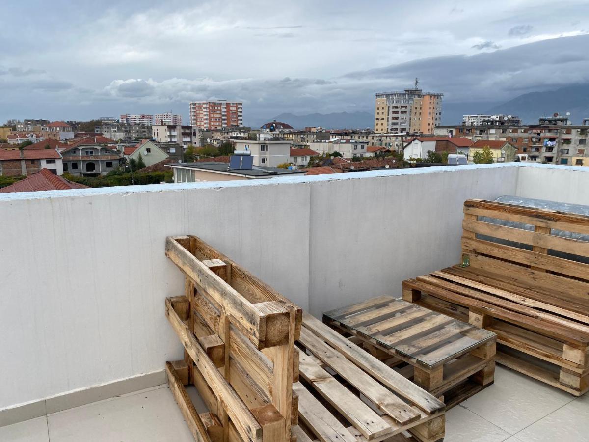 Eagle'S Nest Appartement Shkodër Buitenkant foto