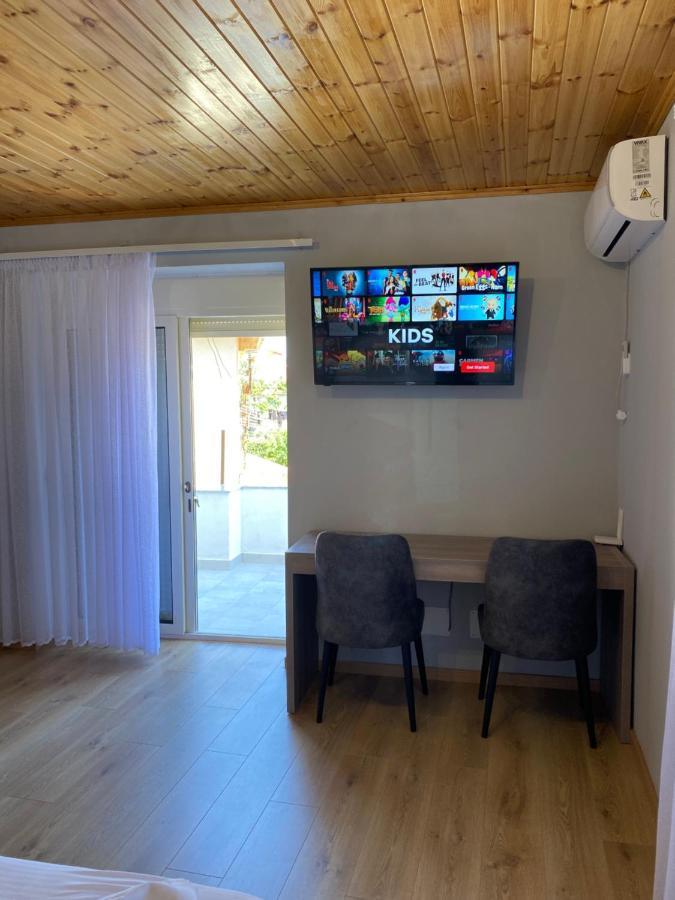 Eagle'S Nest Appartement Shkodër Buitenkant foto