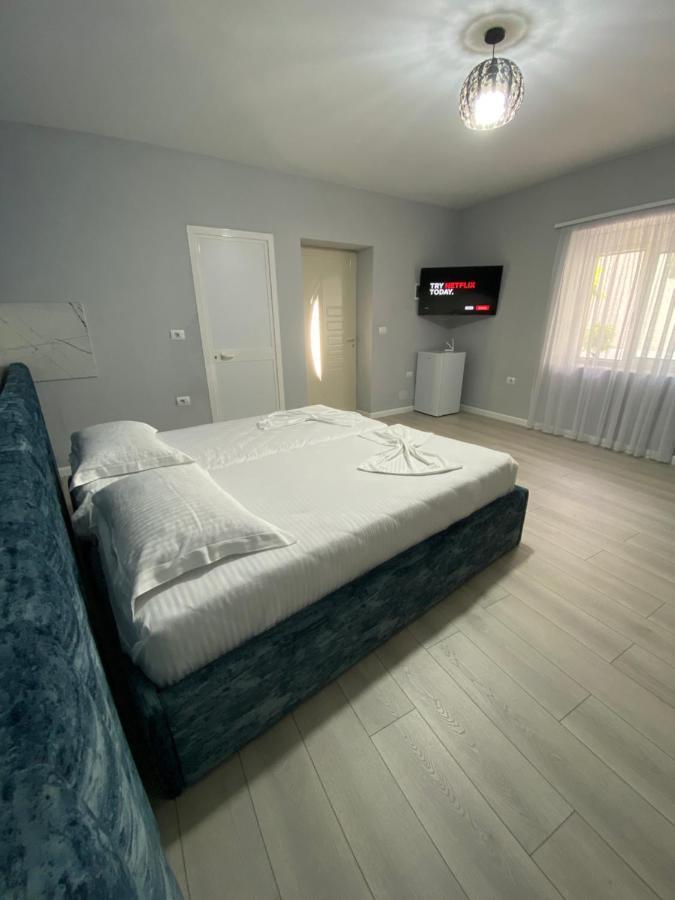 Eagle'S Nest Appartement Shkodër Buitenkant foto